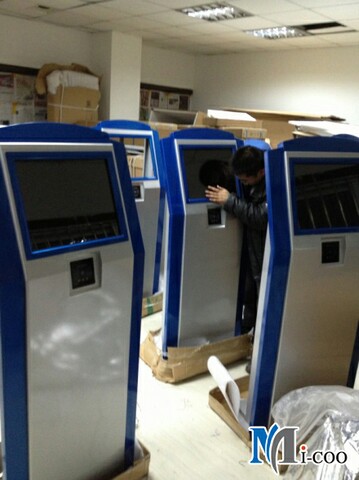 我公司成功交付連云港東?？h公安局觸摸查詢機(jī)19套